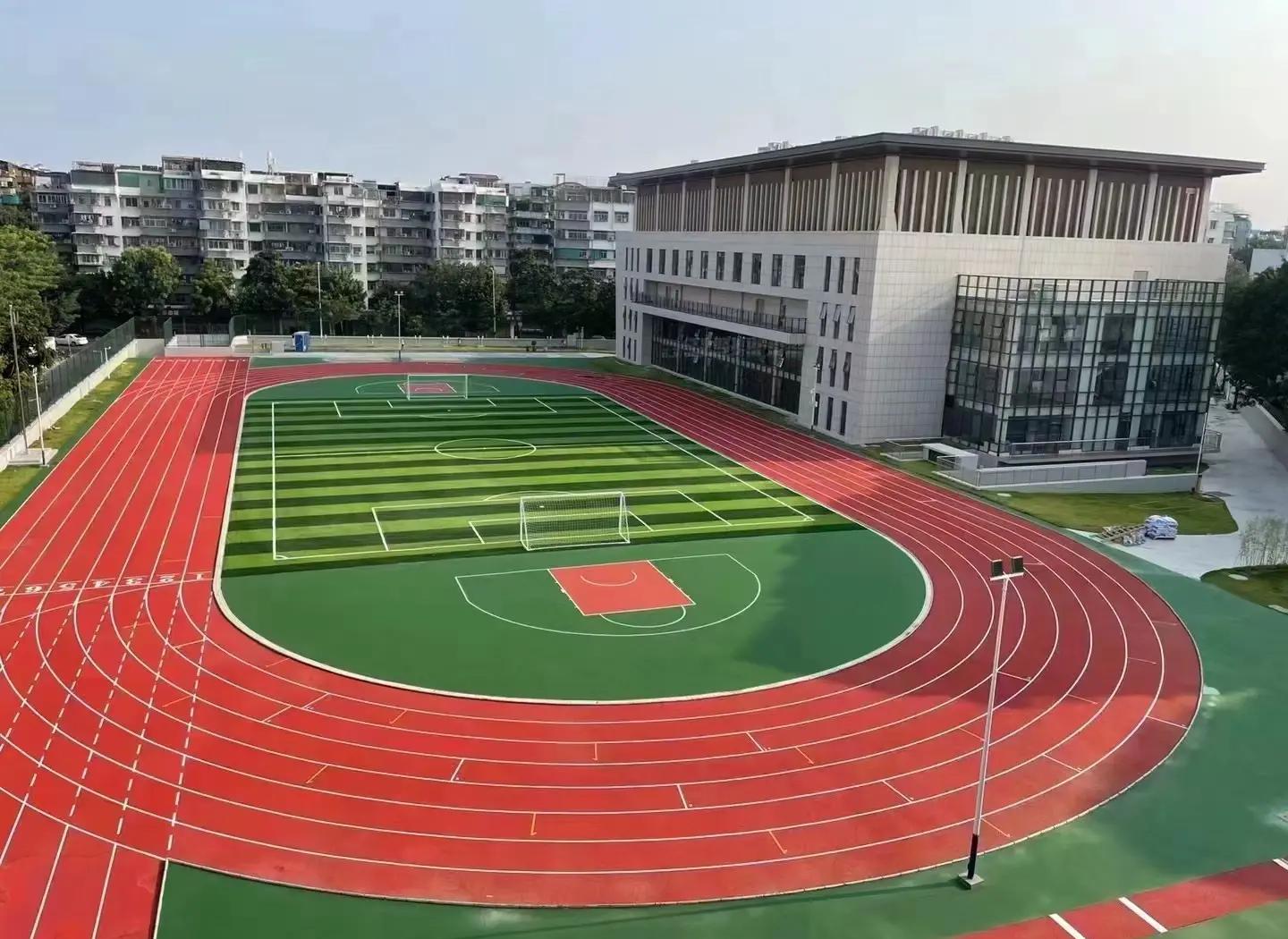 白城市橡胶跑道塑胶篮球场 - 排名